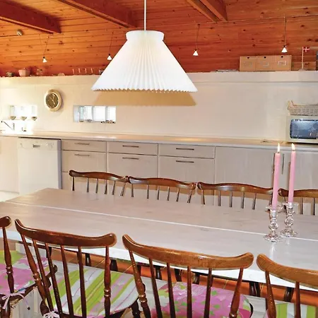 Four-bedroom Holiday Harboore With A Fireplace 02 هاربور